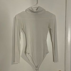 Pretty Little Thing White bodysuit